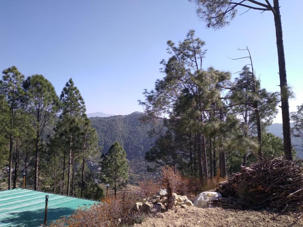 Nature Villaas Basa Homestay Pauri Exterior foto