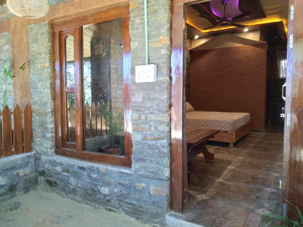 Nature Villaas Basa Homestay Pauri Exterior foto