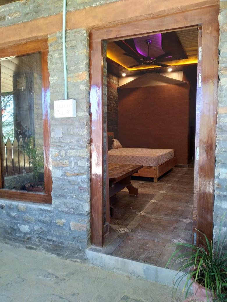 Nature Villaas Basa Homestay Pauri Exterior foto
